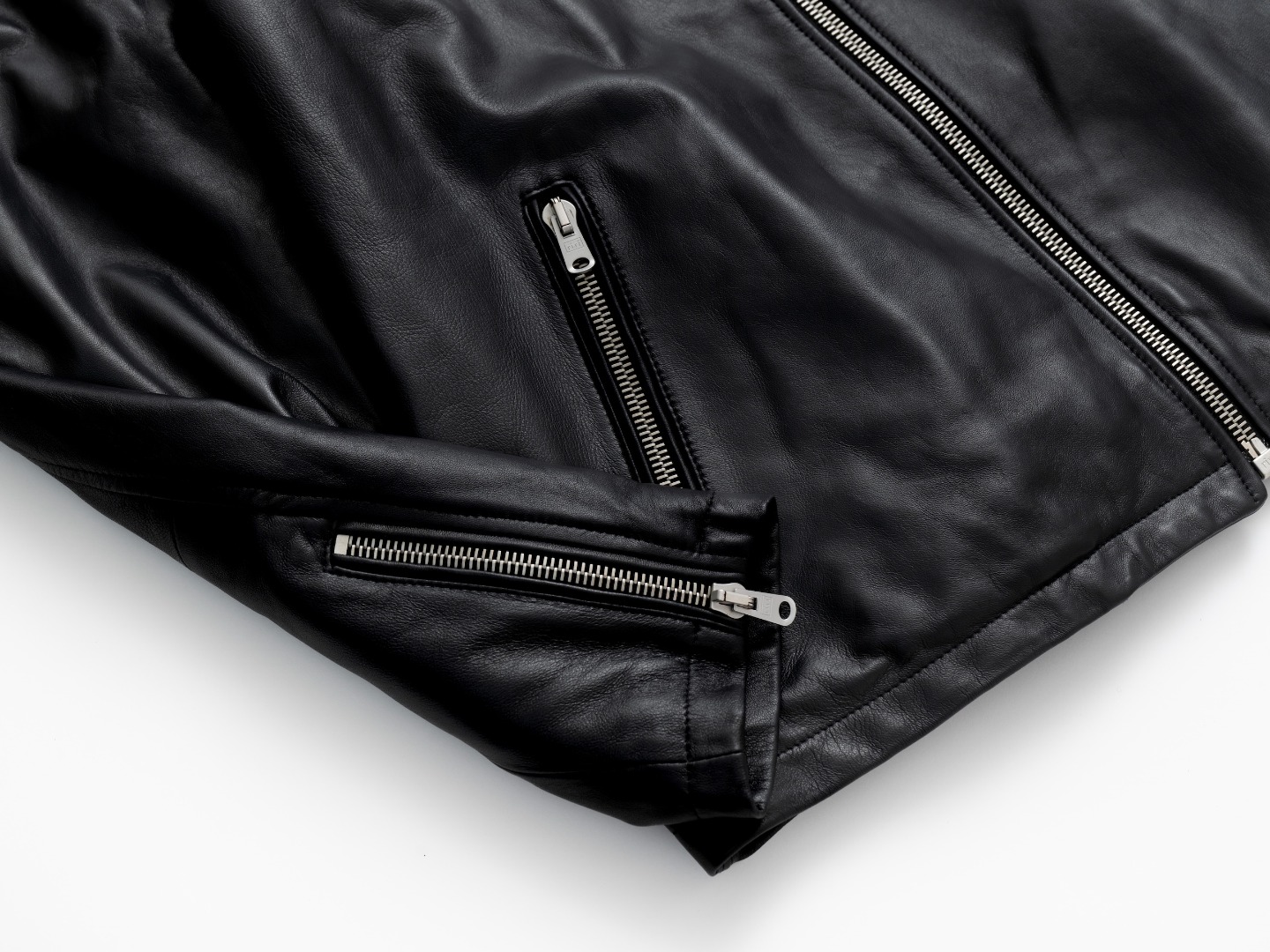 バイカージャケット