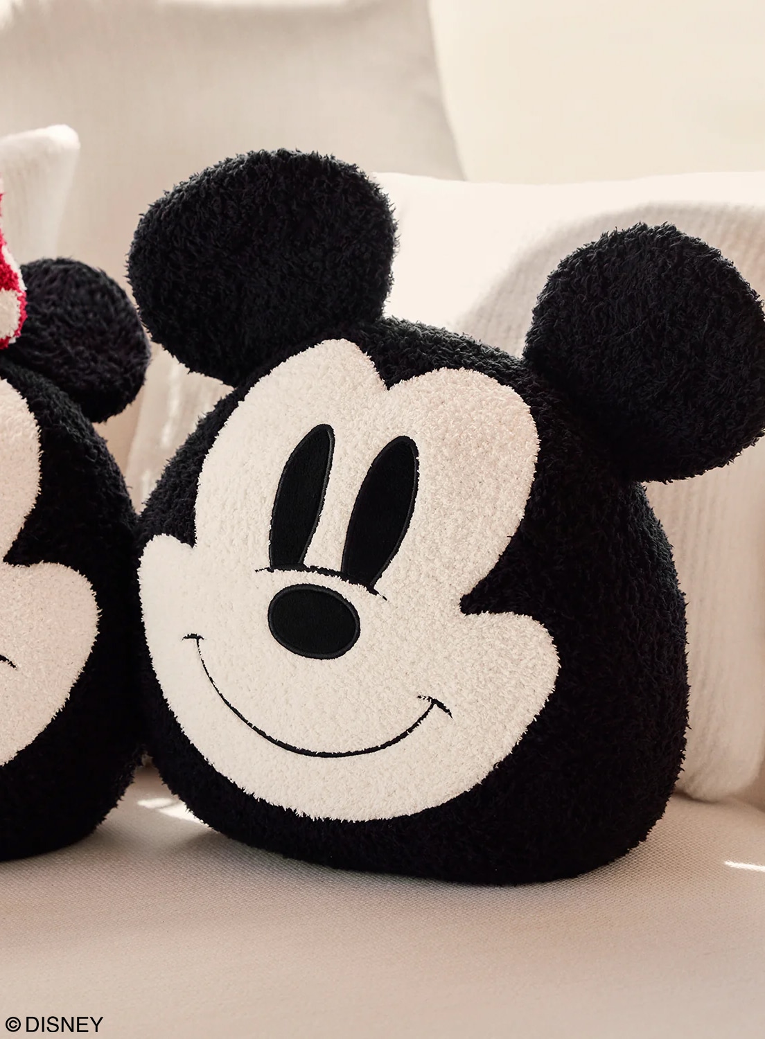 ディズニークラシック ミッキーマウス ピロー コージーシック