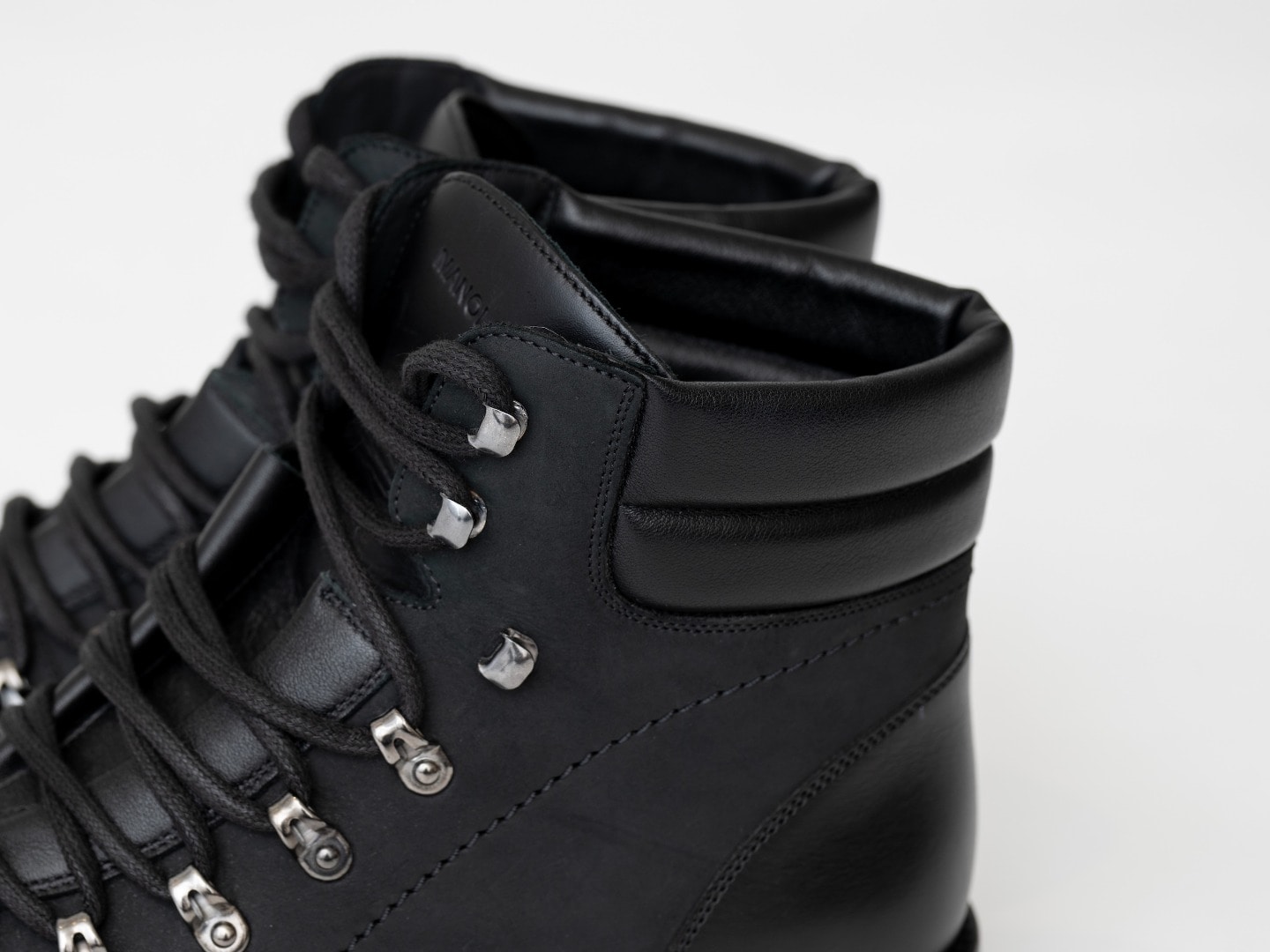 MANOLO BLAHNIK Exclusive For Ron Herman JANKA アップ画像