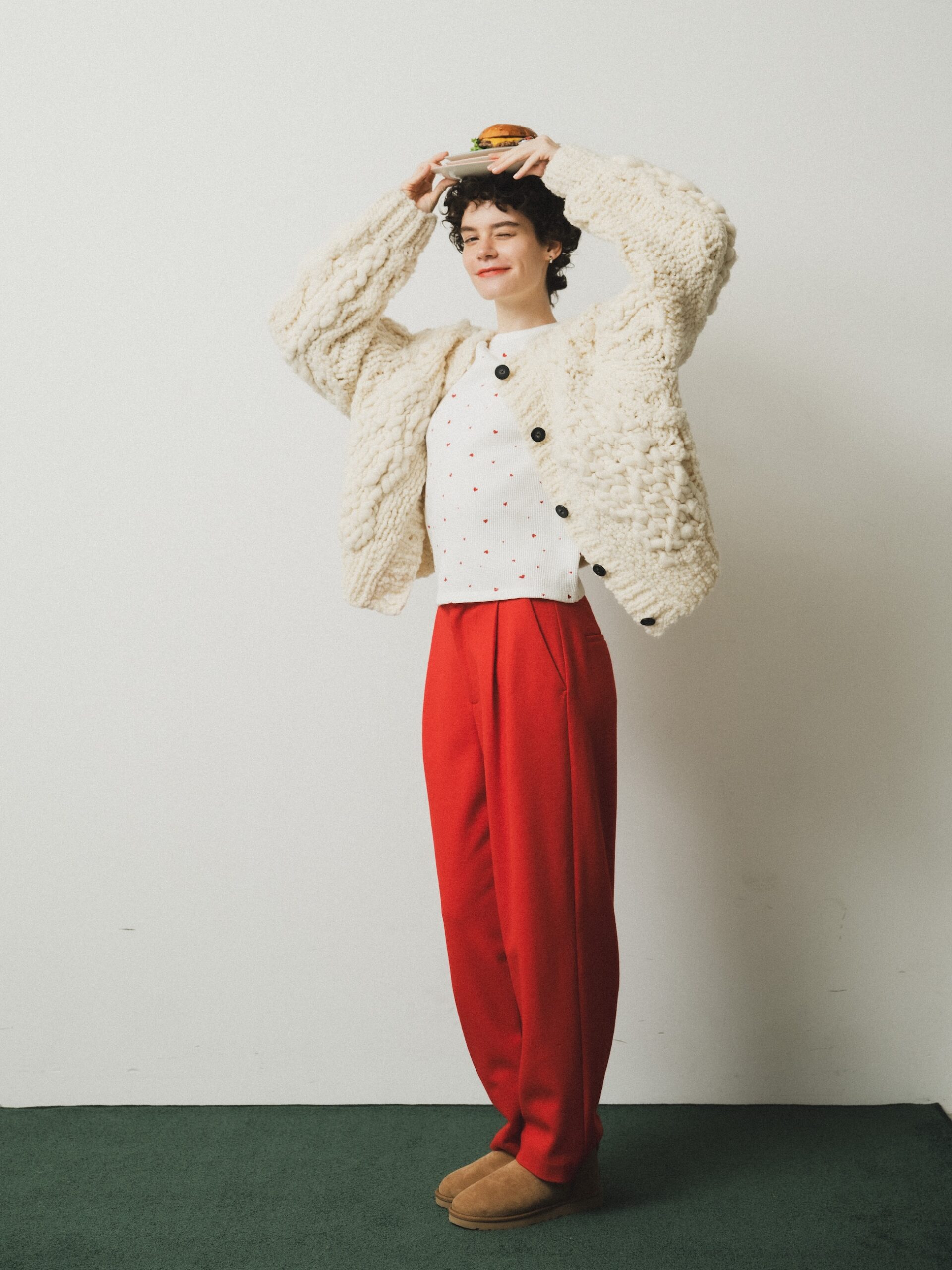 25FW Holiday Look Book