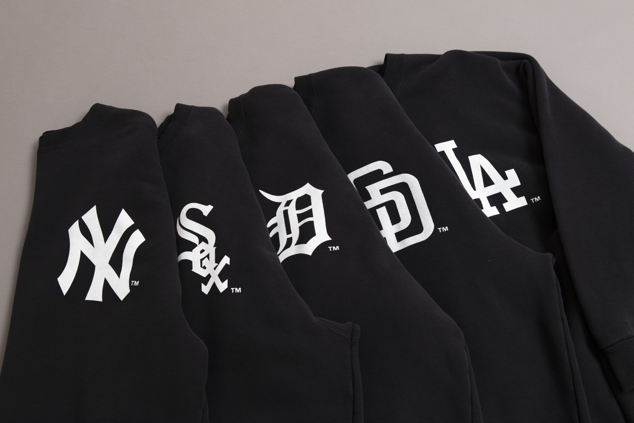 MLB Damaged Sweat Pullover