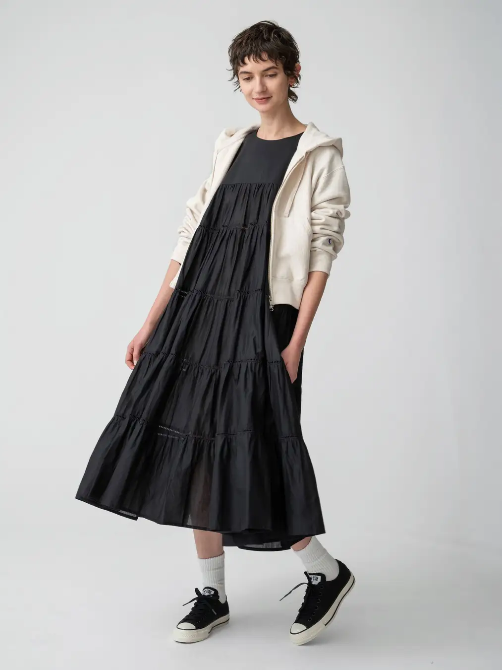 FRIDAY_ダブルジップフーディー / IVORY_【Champion for RHC】Championとのコラボ企画よりダブルジップフーディが登場。RHC womenおすすめの1WEEK STYLINGをお届け！_7