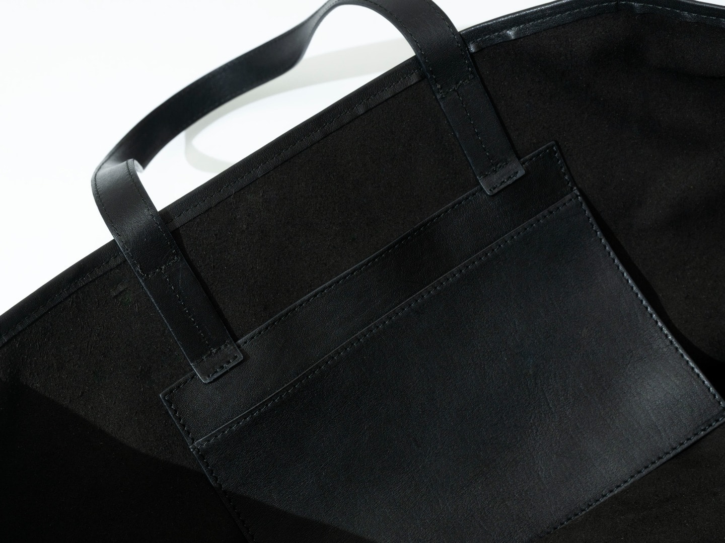 Washed Vegetable-Tanned Leather Tote Bag_2