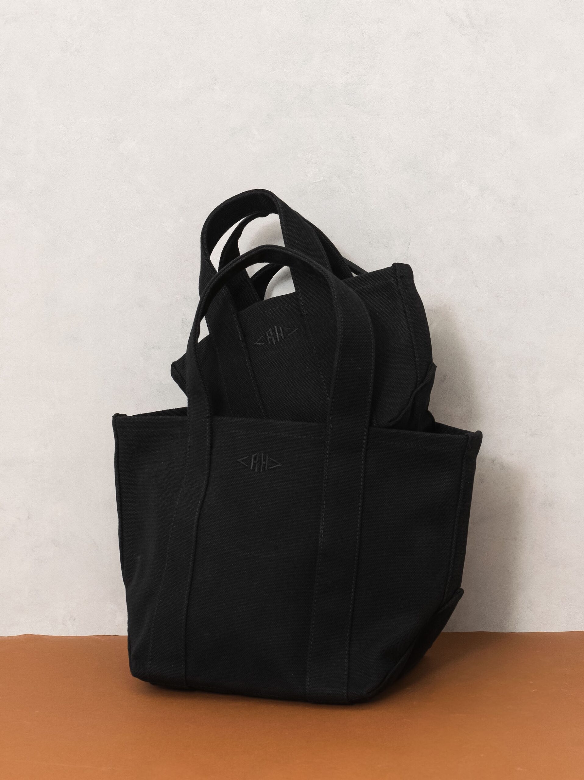 Organic Canvas Square Tote / Black