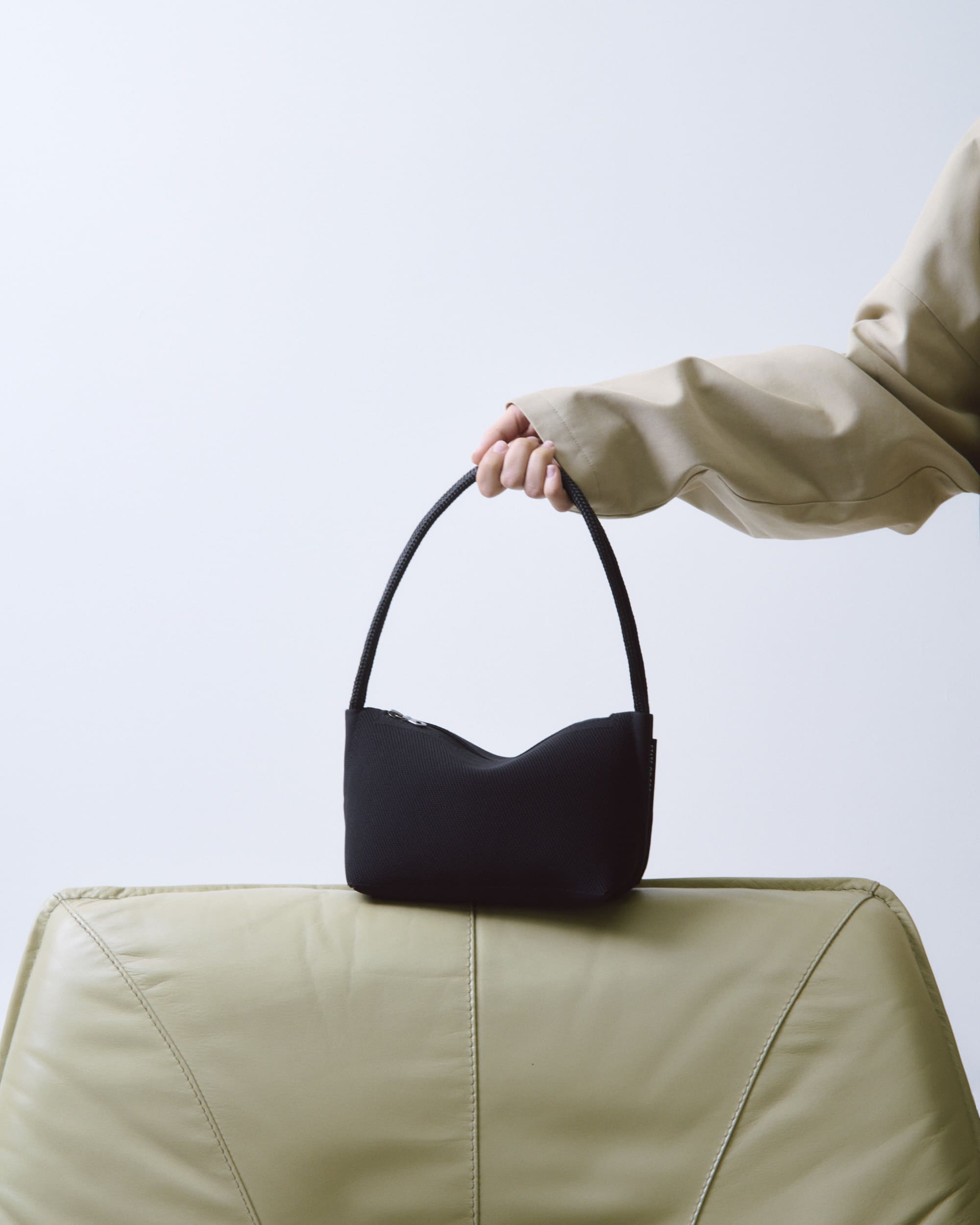 Meridian shoulder bag