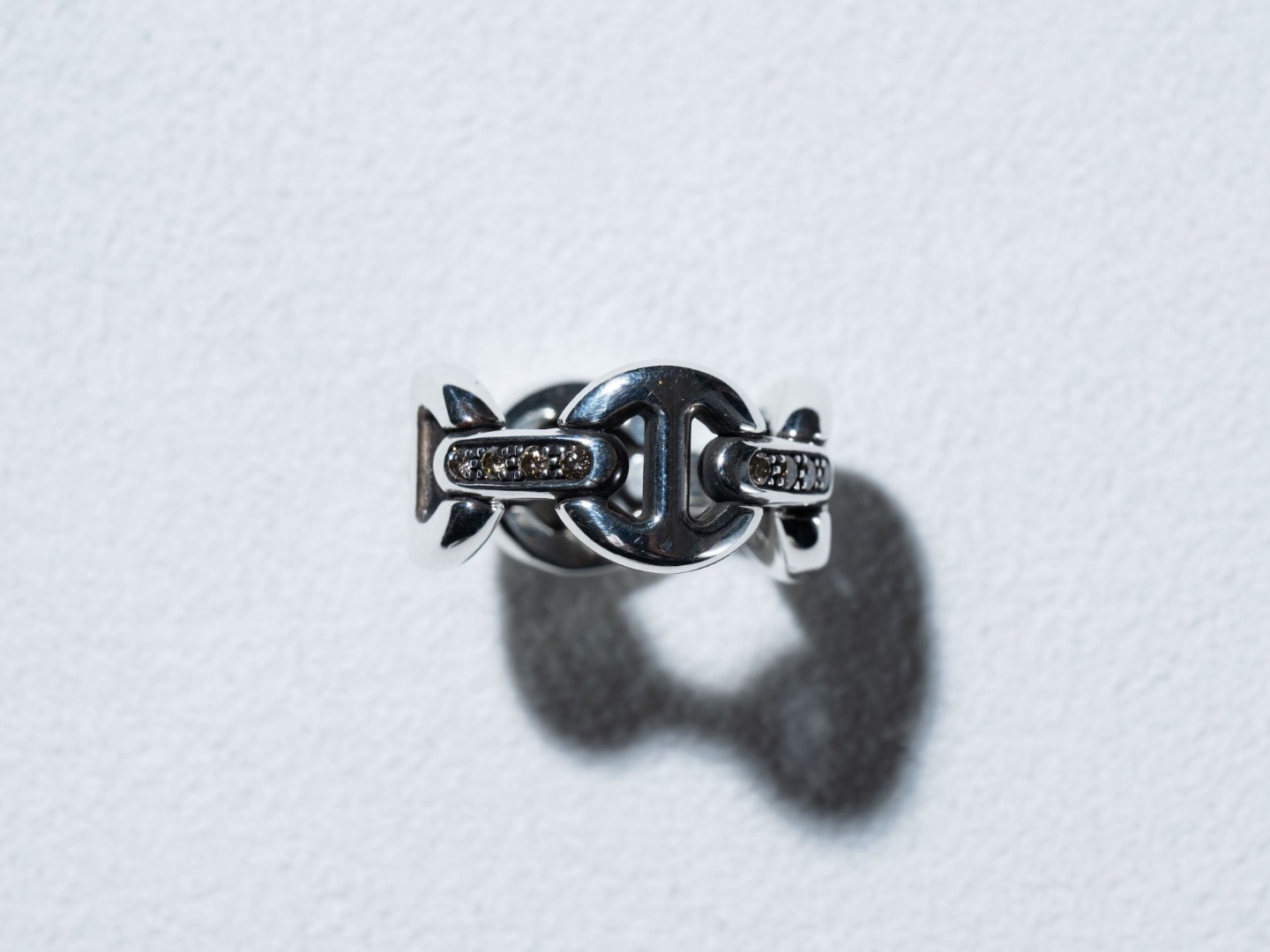 QUAD LINK WITH DIAMONDS(Cognac diamonds)