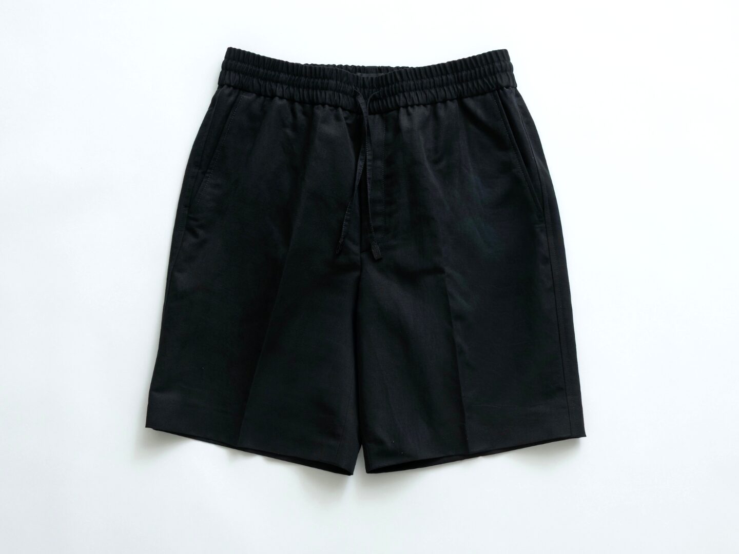 ショートパンツ