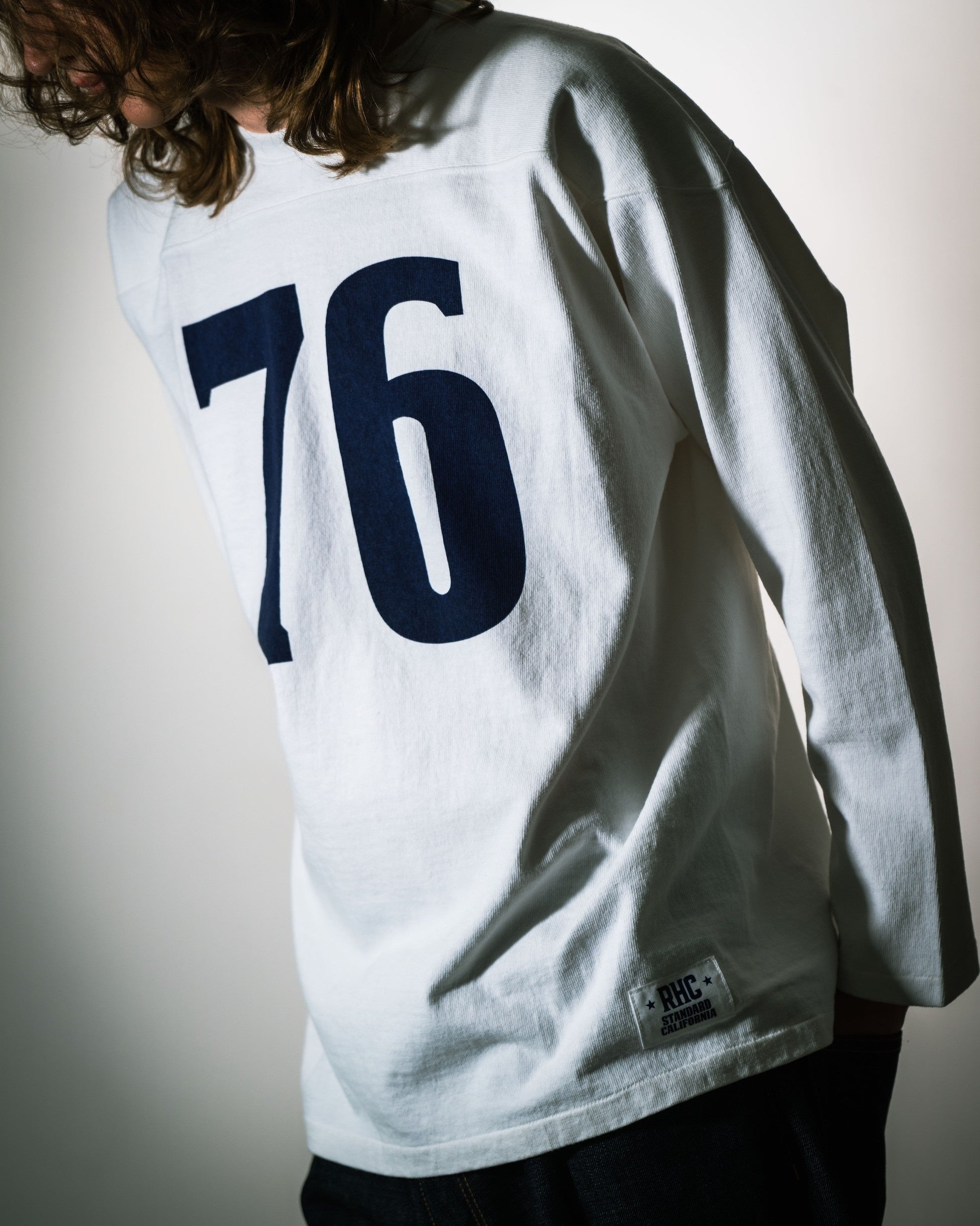 Football Tee WHITE 正面スタイル