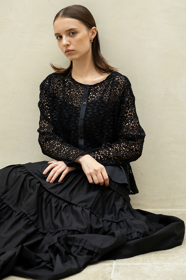 ORO BLOUSE・HANA SKIRT