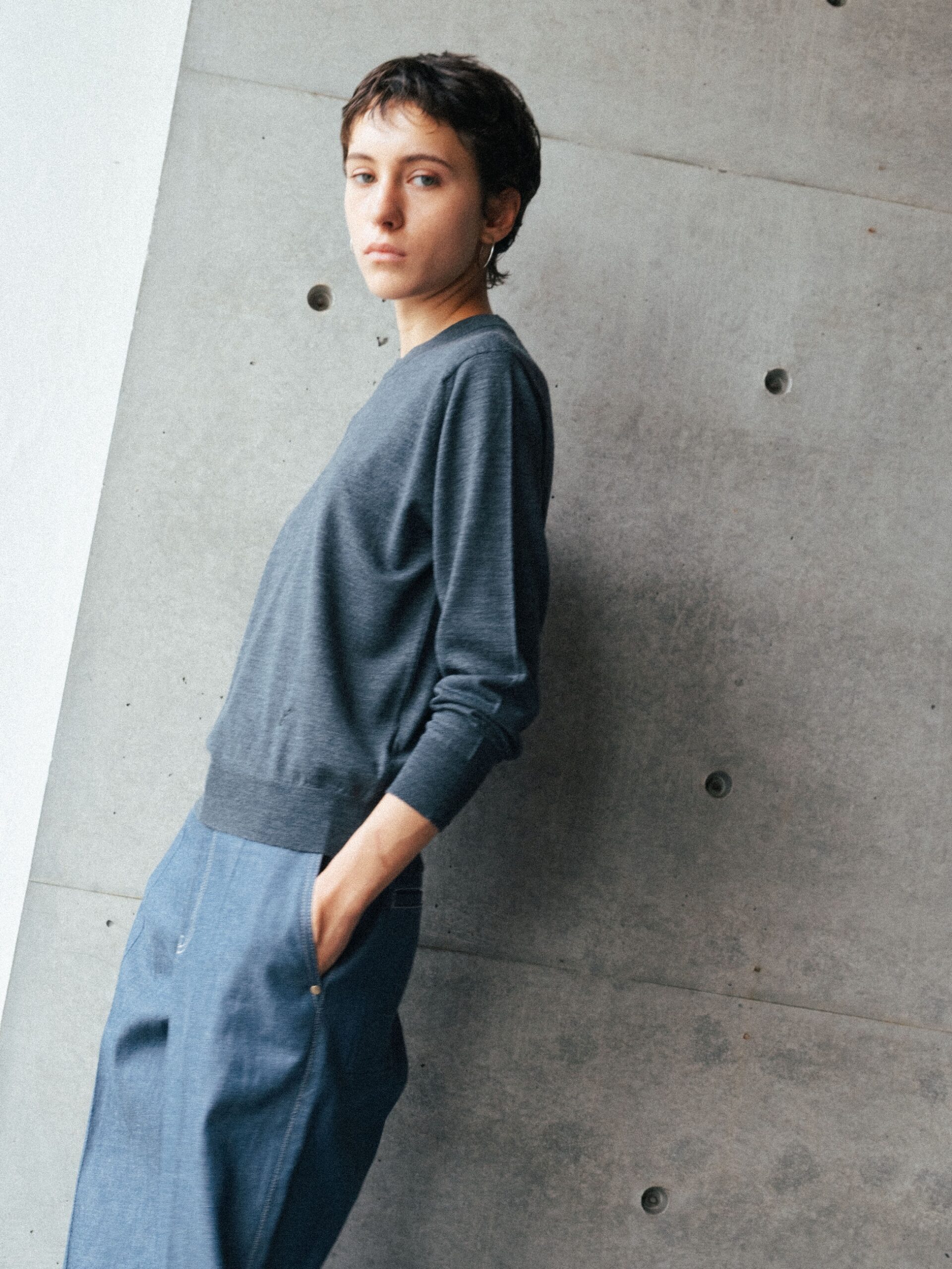 JOHN SMEDLEY for ebure Crew Neck Knit