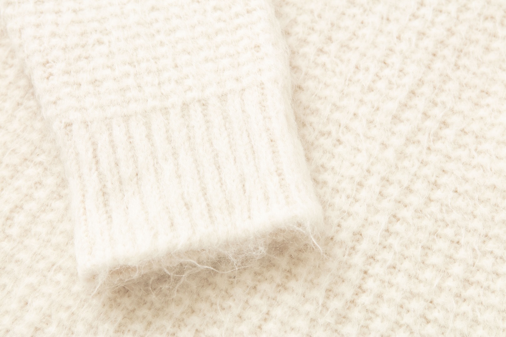 Mohair Pull Over